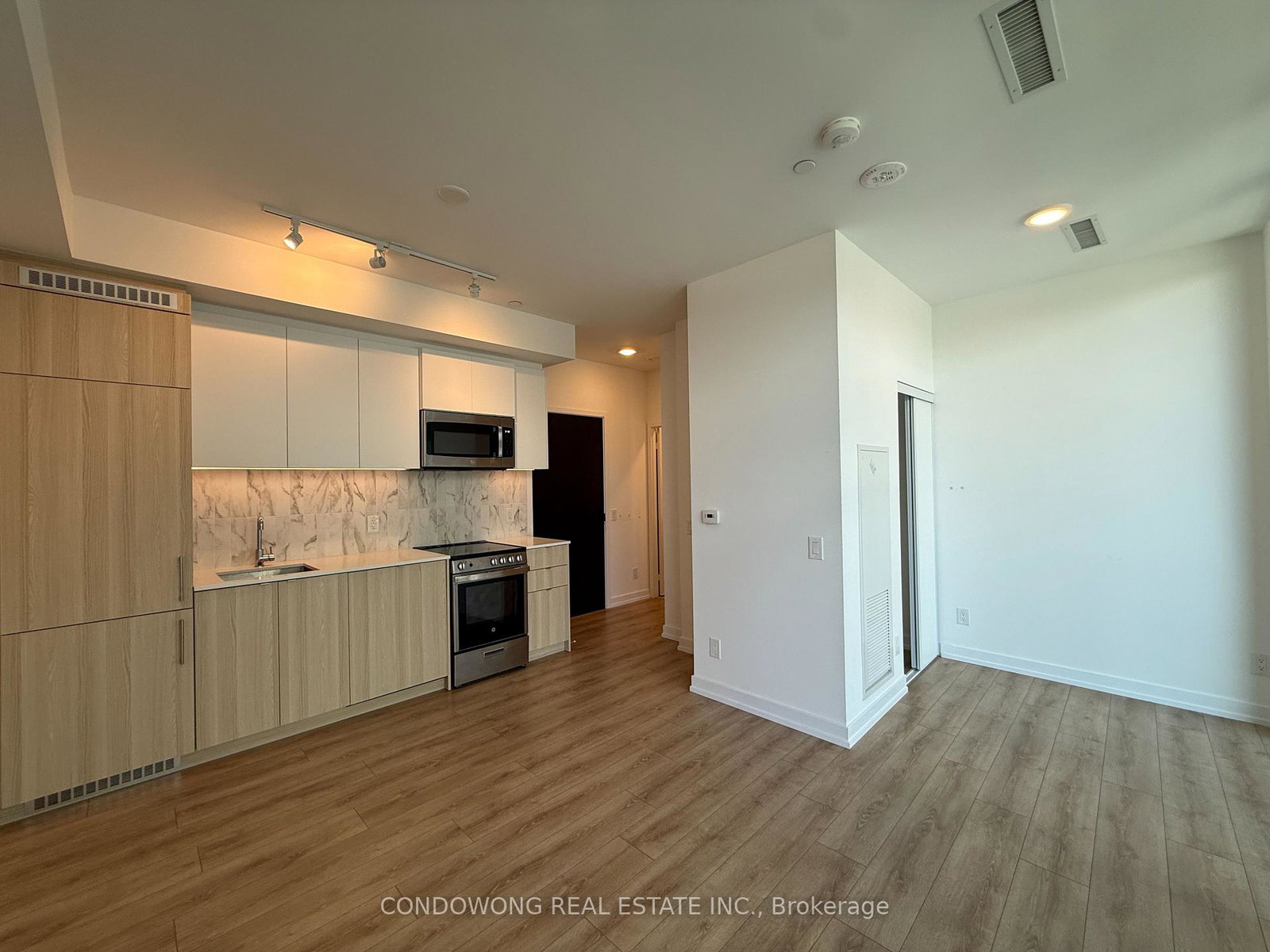 500-dupont-street-toronto-ontario-c13140954
