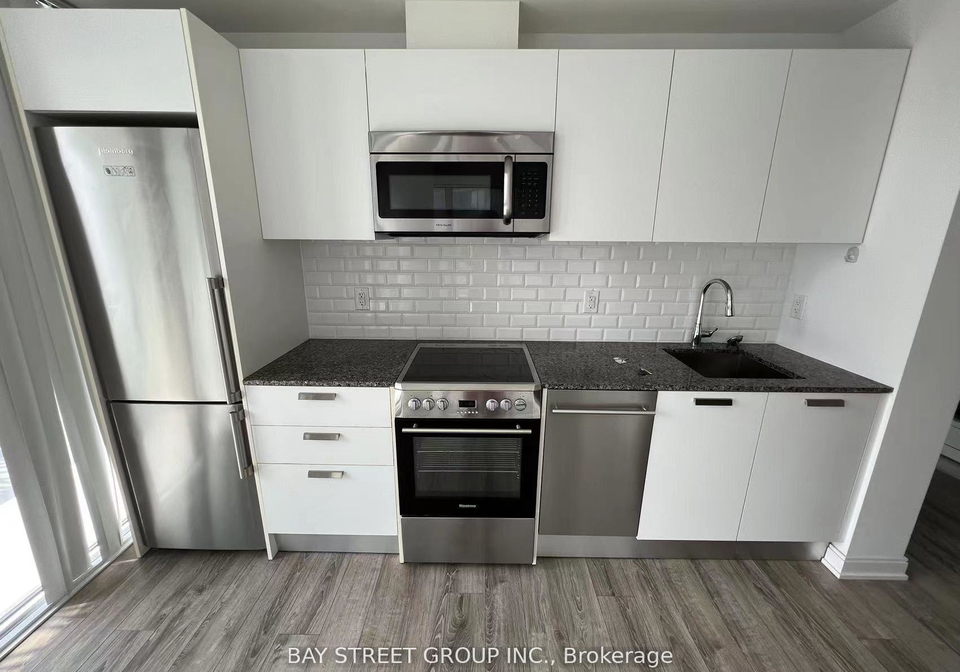 42-charles-street-toronto-ontario-c13141026
