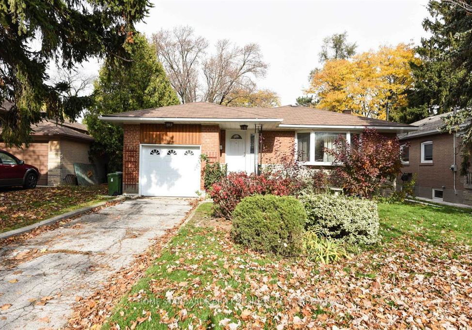 172-betty-ann-drive-toronto-ontario-c13141304