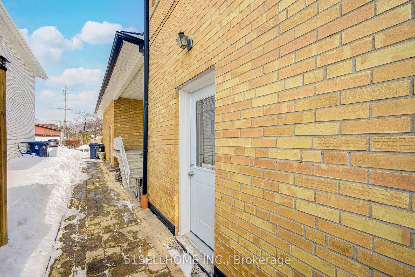 15-sandale-gardens-toronto-ontario-c13141306