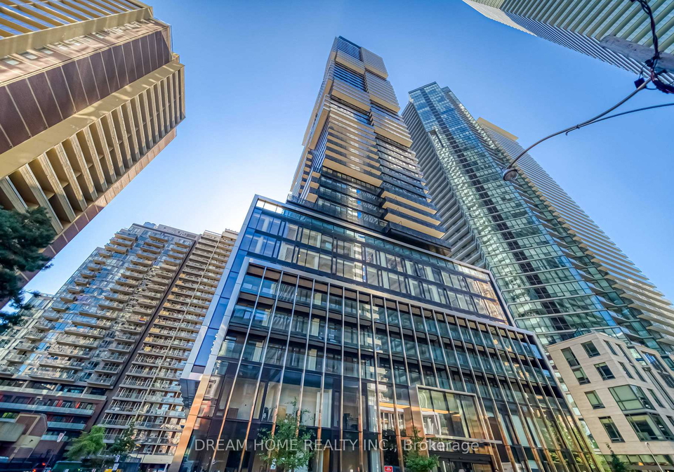 55-charles-street-e-toronto-ontario-c13141366
