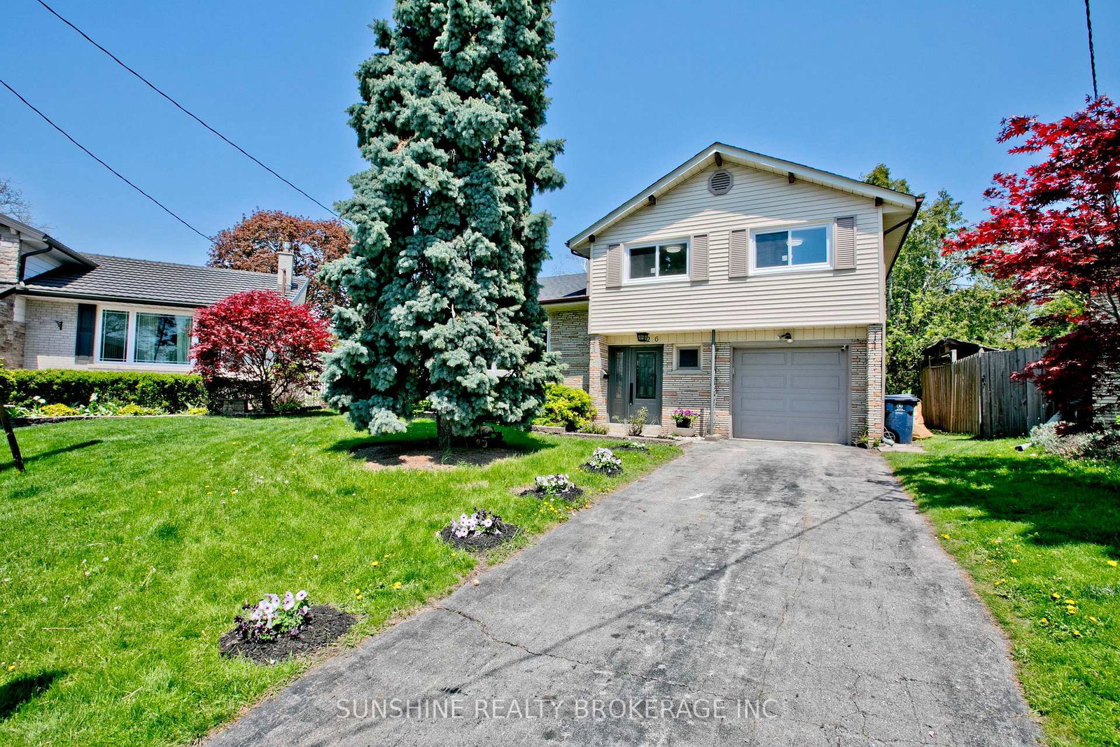 26-lantana-court-north-york-ontario-c13141378