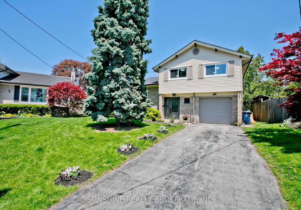 26-lantana-court-north-york-ontario-c13141378