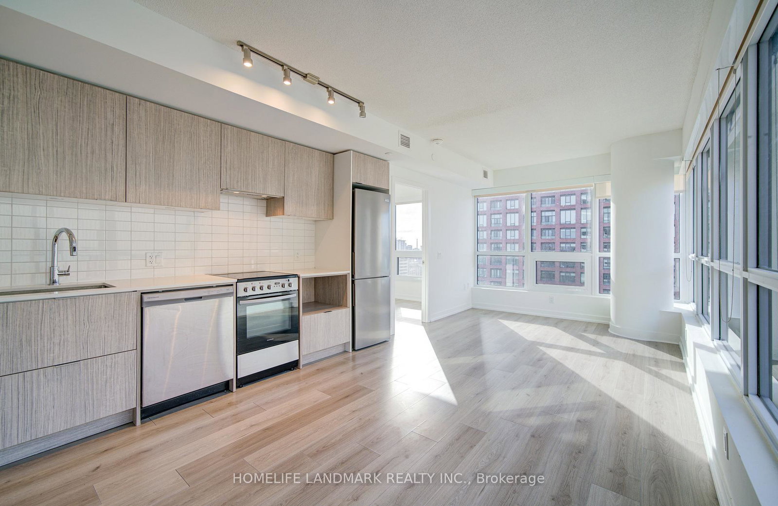 395-bloor-street-e-toronto-ontario-c13141388