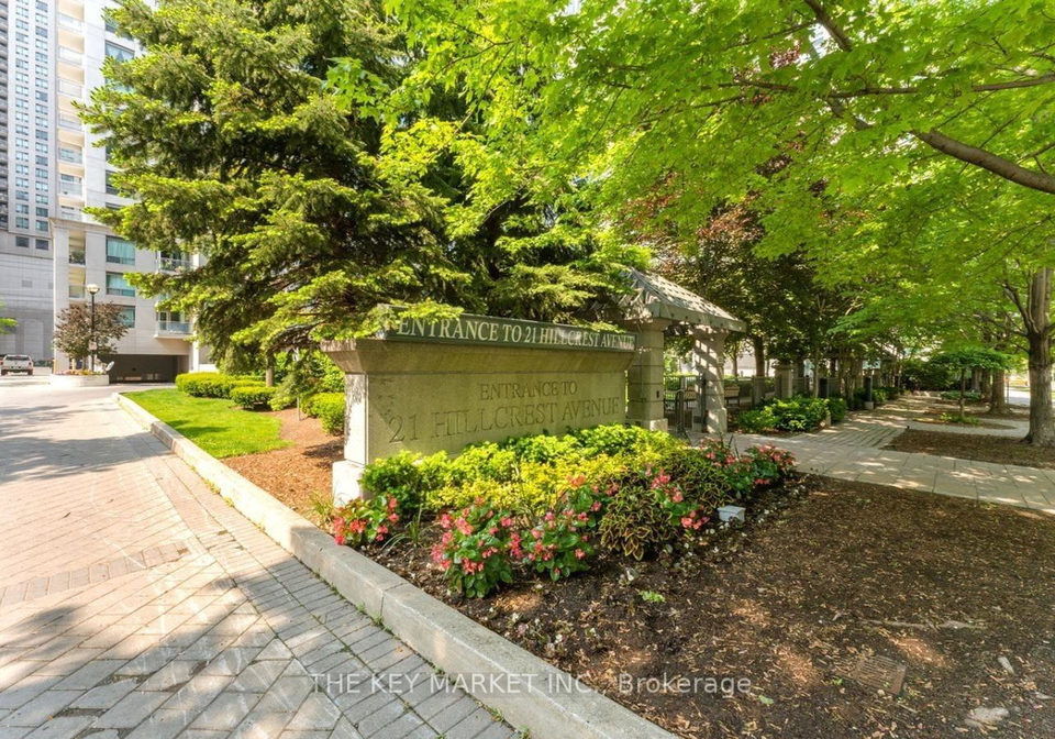 21-hillcrest-avenue-north-york-ontario-c13141472