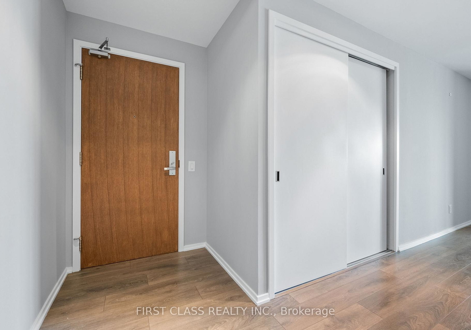 783-bathurst-street-toronto-ontario-c13141672