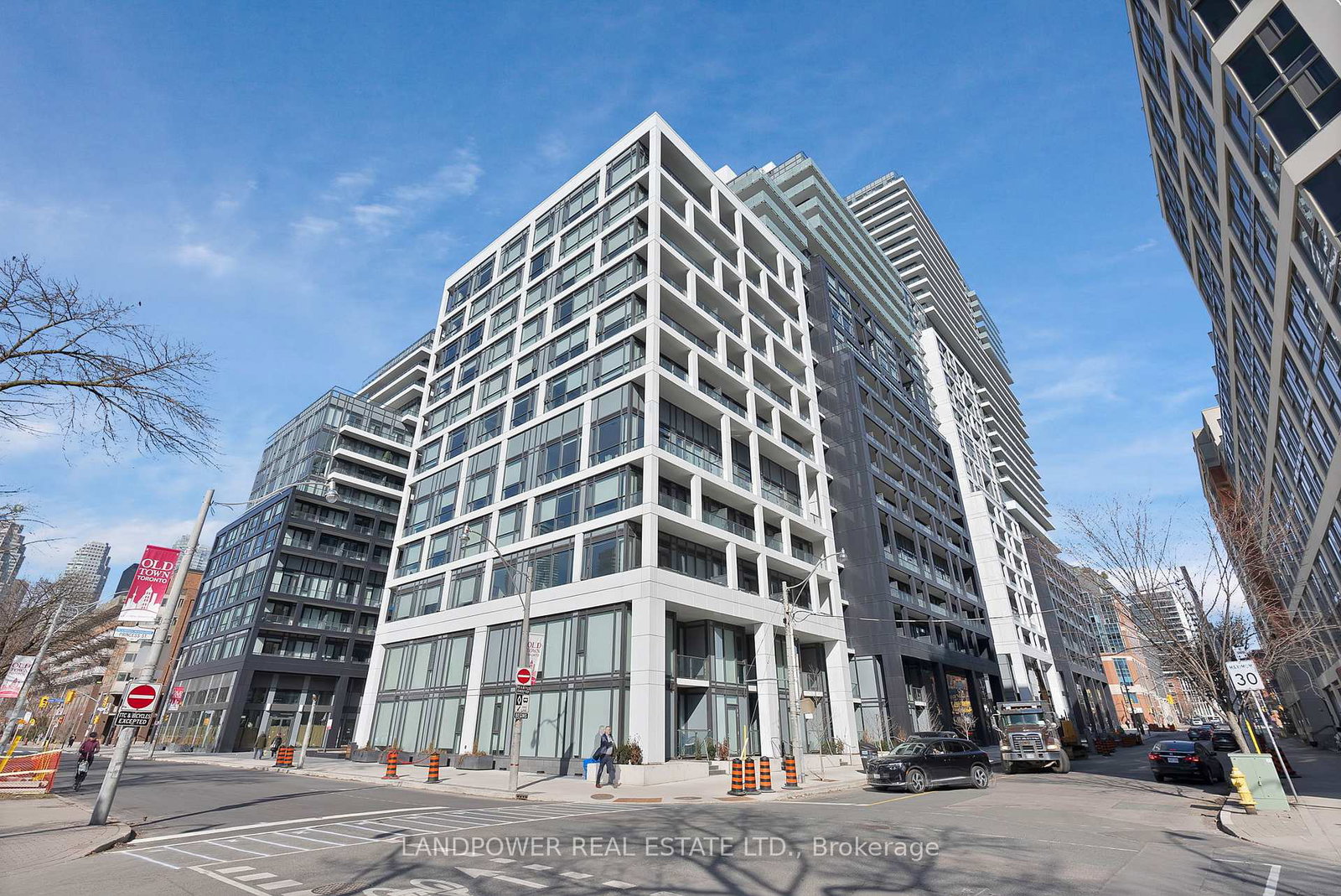 60-princess-street-toronto-ontario-c13142014