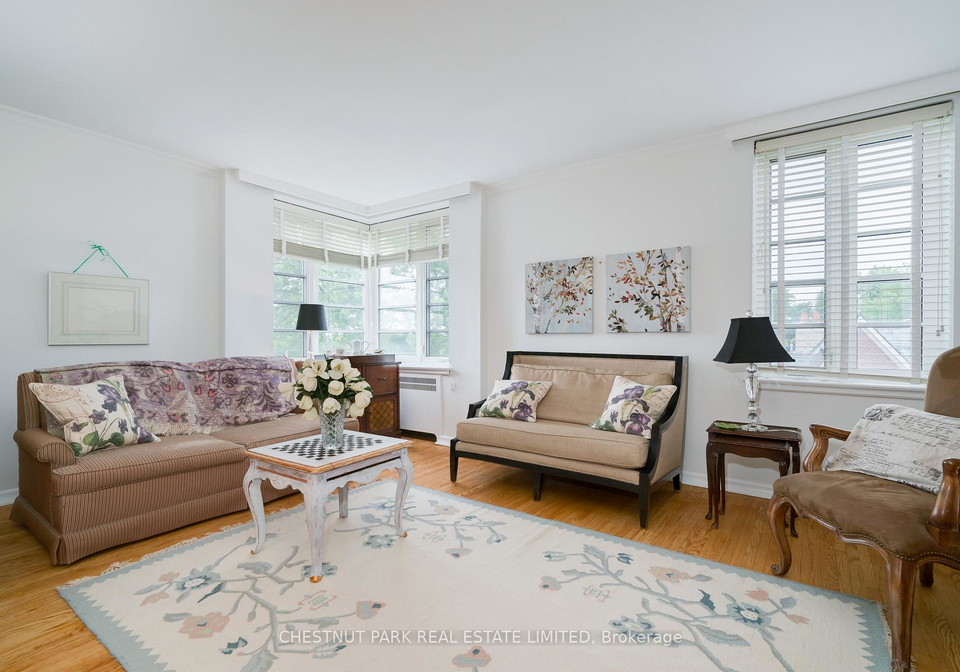 707-eglinton-avenue-w-toronto-ontario-c13142276