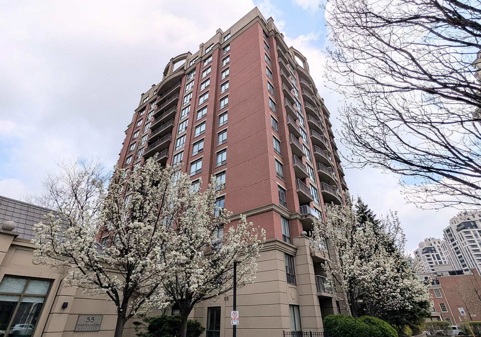 55-harrison-garden-boulevard-north-york-ontario-c13142308