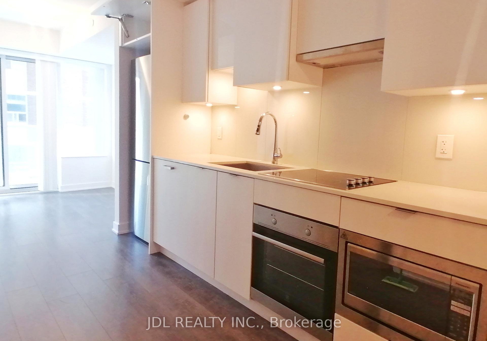 195-redpath-avenue-toronto-ontario-c13142338
