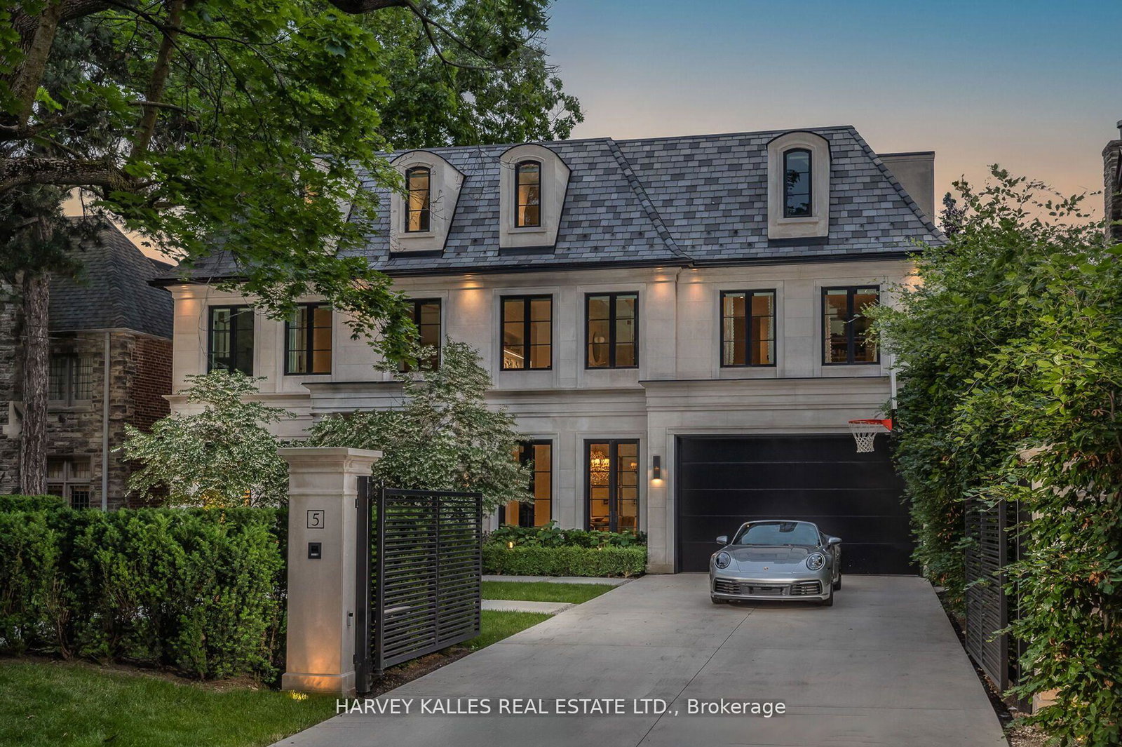5-dewbourne-avenue-toronto-ontario-c13142424