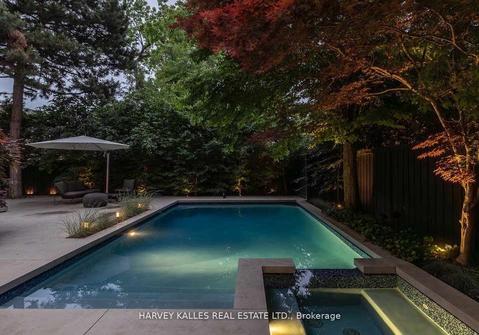 5-dewbourne-avenue-toronto-ontario-c13142424