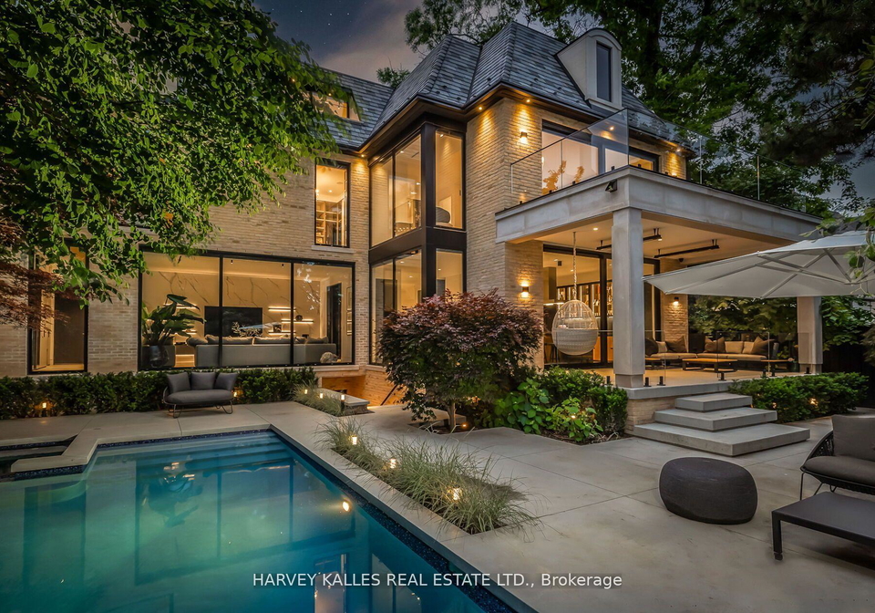 5-dewbourne-avenue-toronto-ontario-c13142424