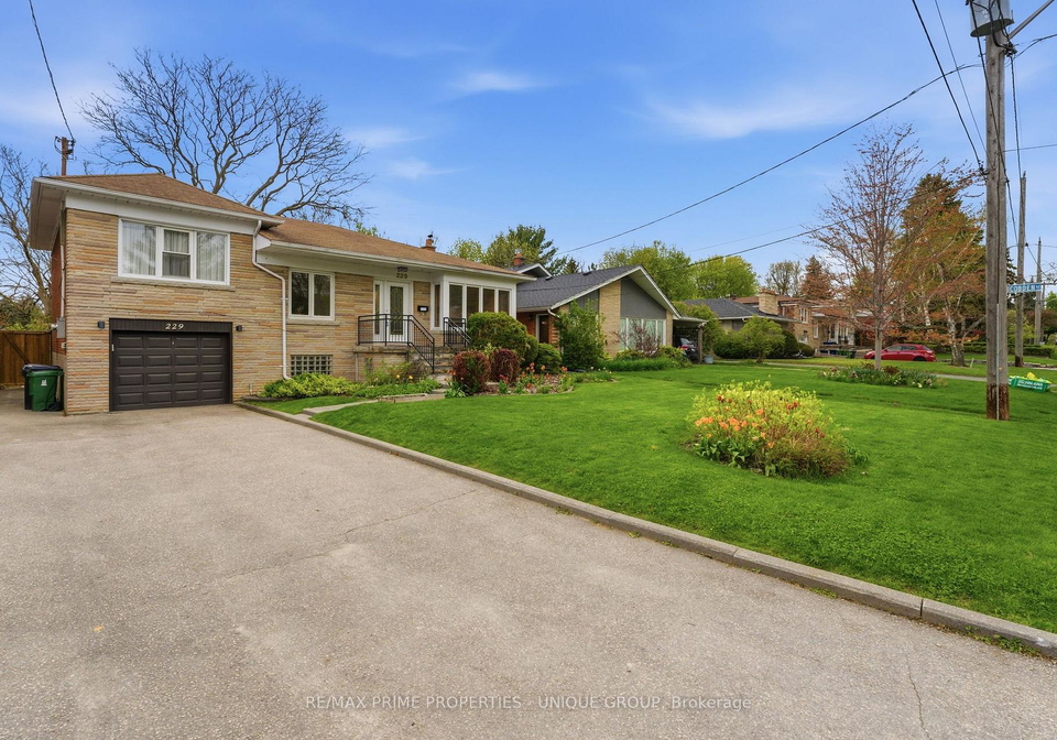 229-park-home-avenue-toronto-ontario-c13142440