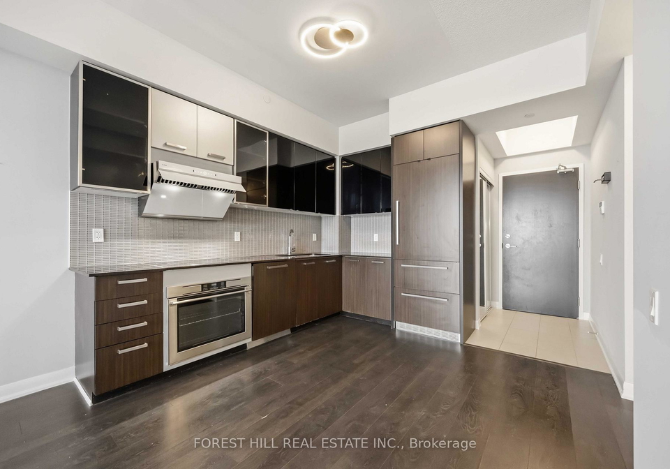 5162-yonge-street-toronto-ontario-c13142584
