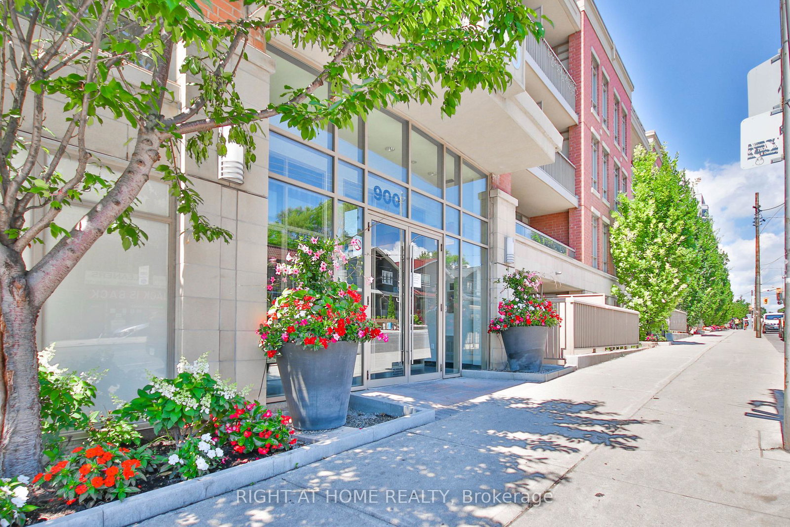 900-mount-pleasant-road-toronto-ontario-c13142632