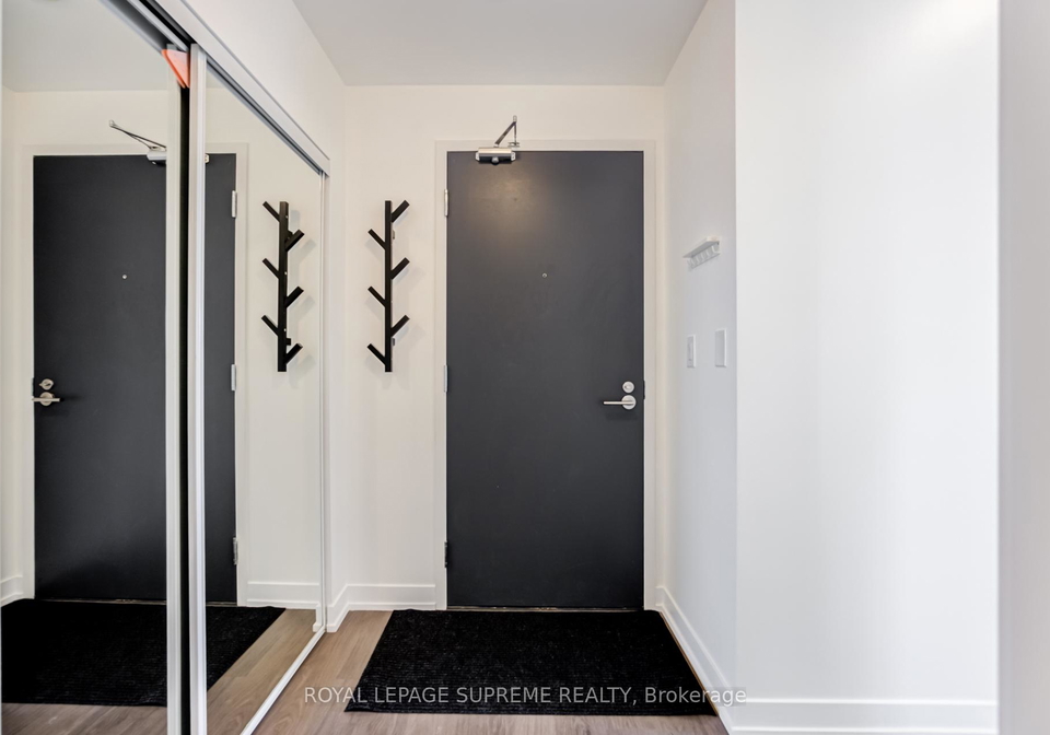 105-george-street-toronto-ontario-c13142666