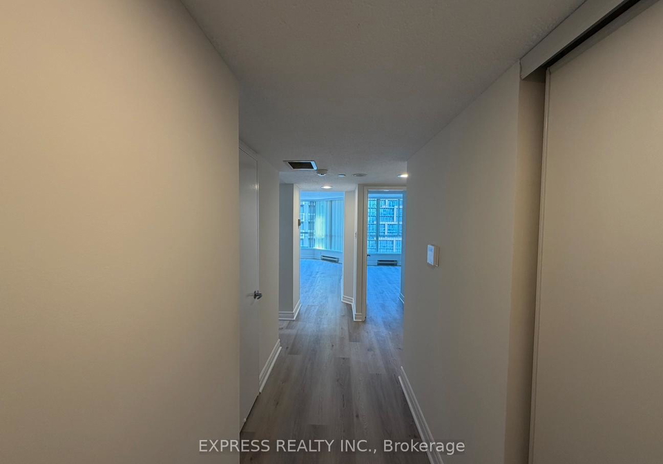 38-elm-street-toronto-ontario-c13142784