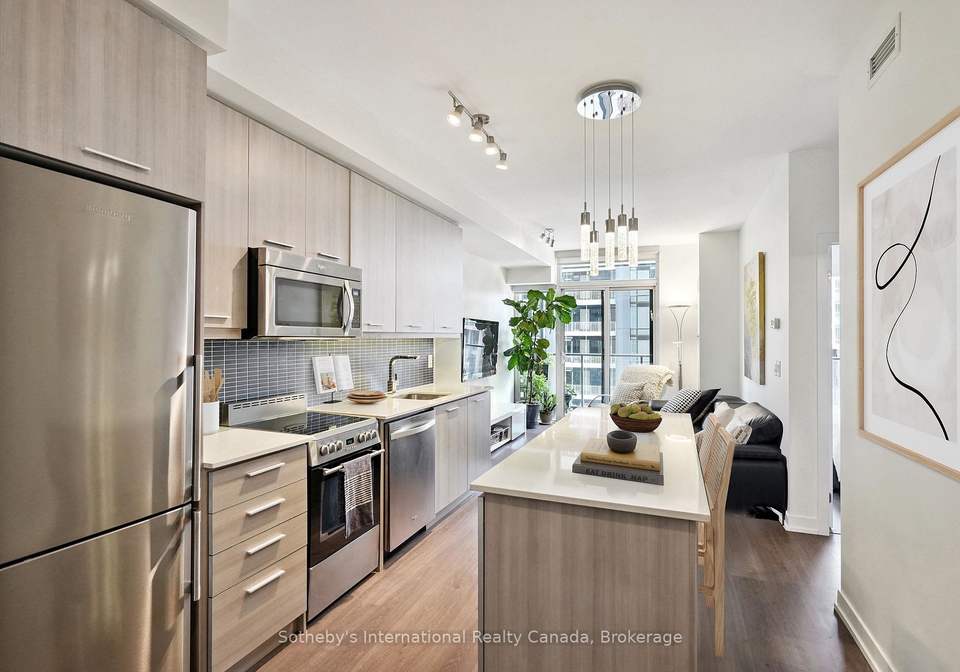 105-george-street-toronto-ontario-c13142794