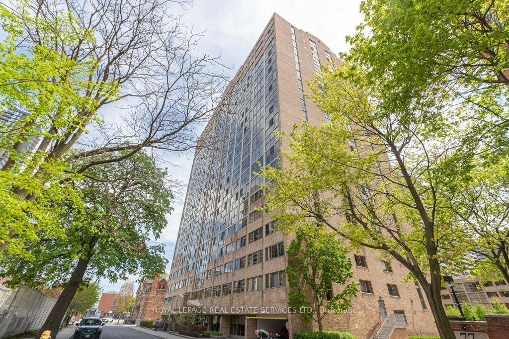 15-maitland-place-toronto-ontario-c13142804