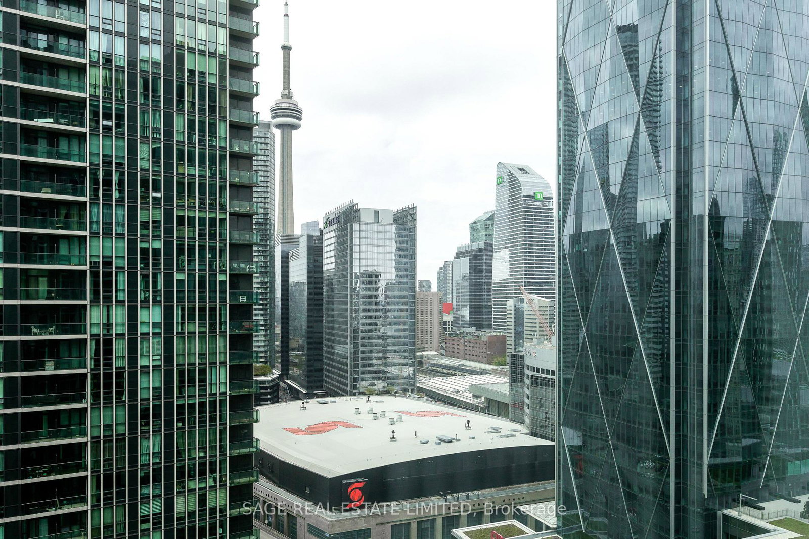 16-yonge-street-toronto-ontario-c13142858