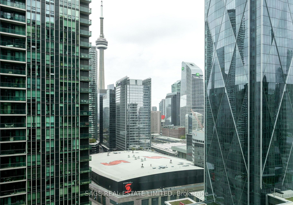 16-yonge-street-toronto-ontario-c13142858