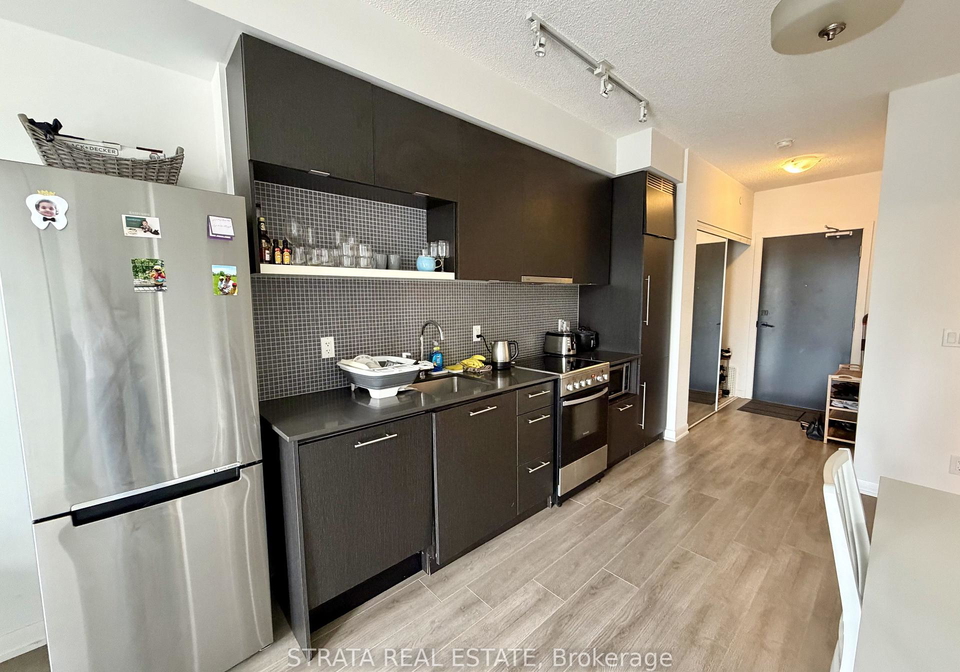 435-richmond-street-w-toronto-ontario-c13142950