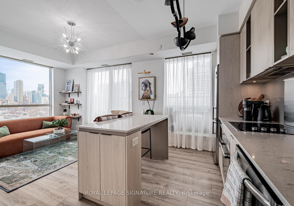 200-sackville-street-toronto-ontario-c13143008