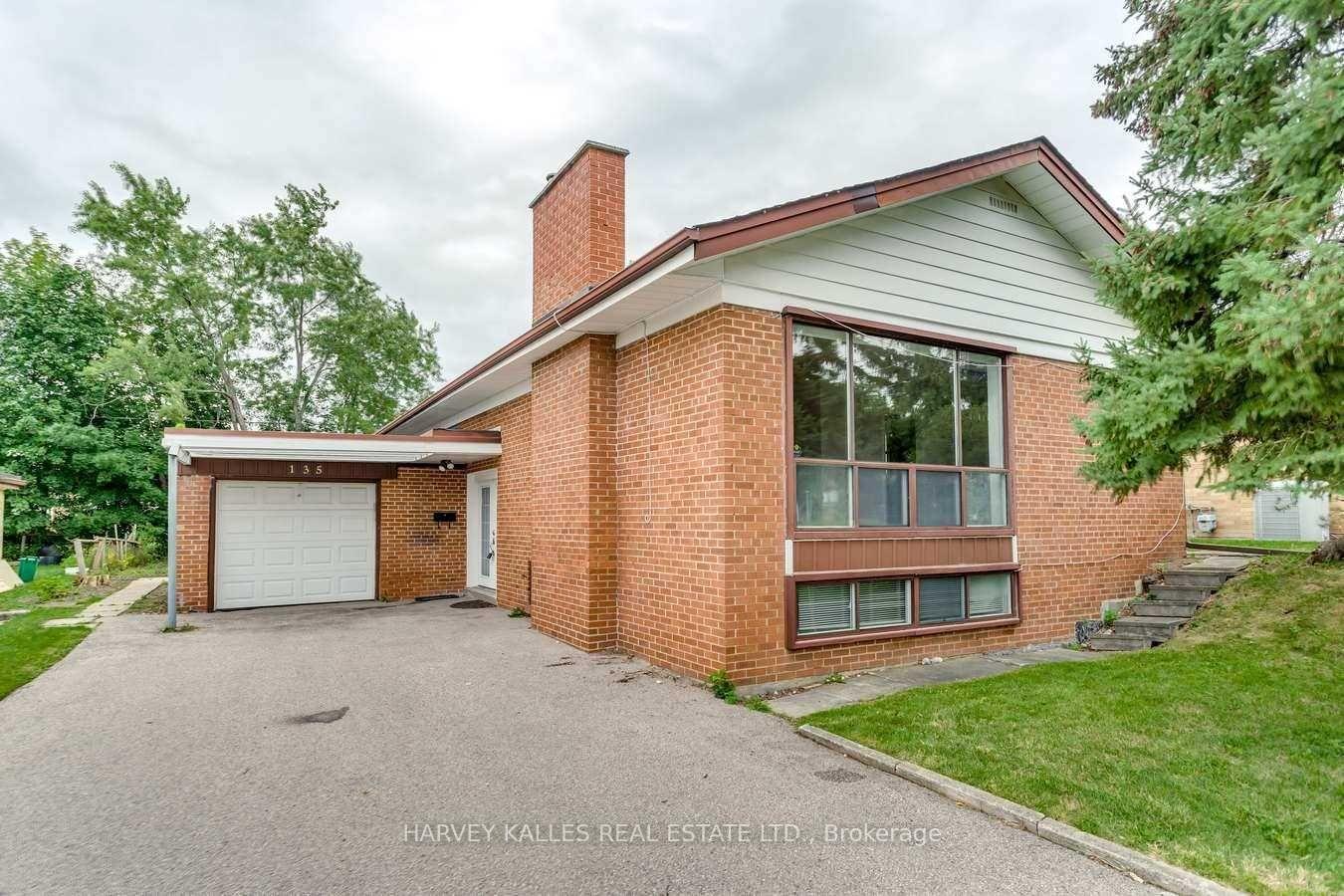 135-combe-avenue-toronto-ontario-c13143060