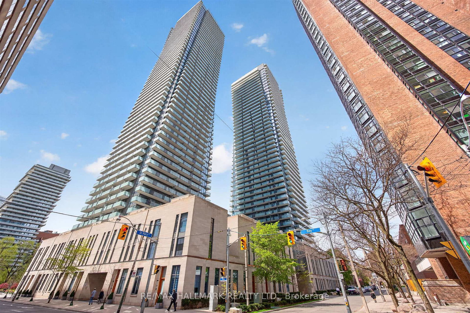 1080-bay-street-toronto-ontario-c13143104