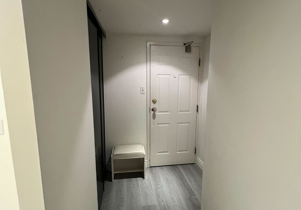 65-scadding-avenue-toronto-ontario-c13143236