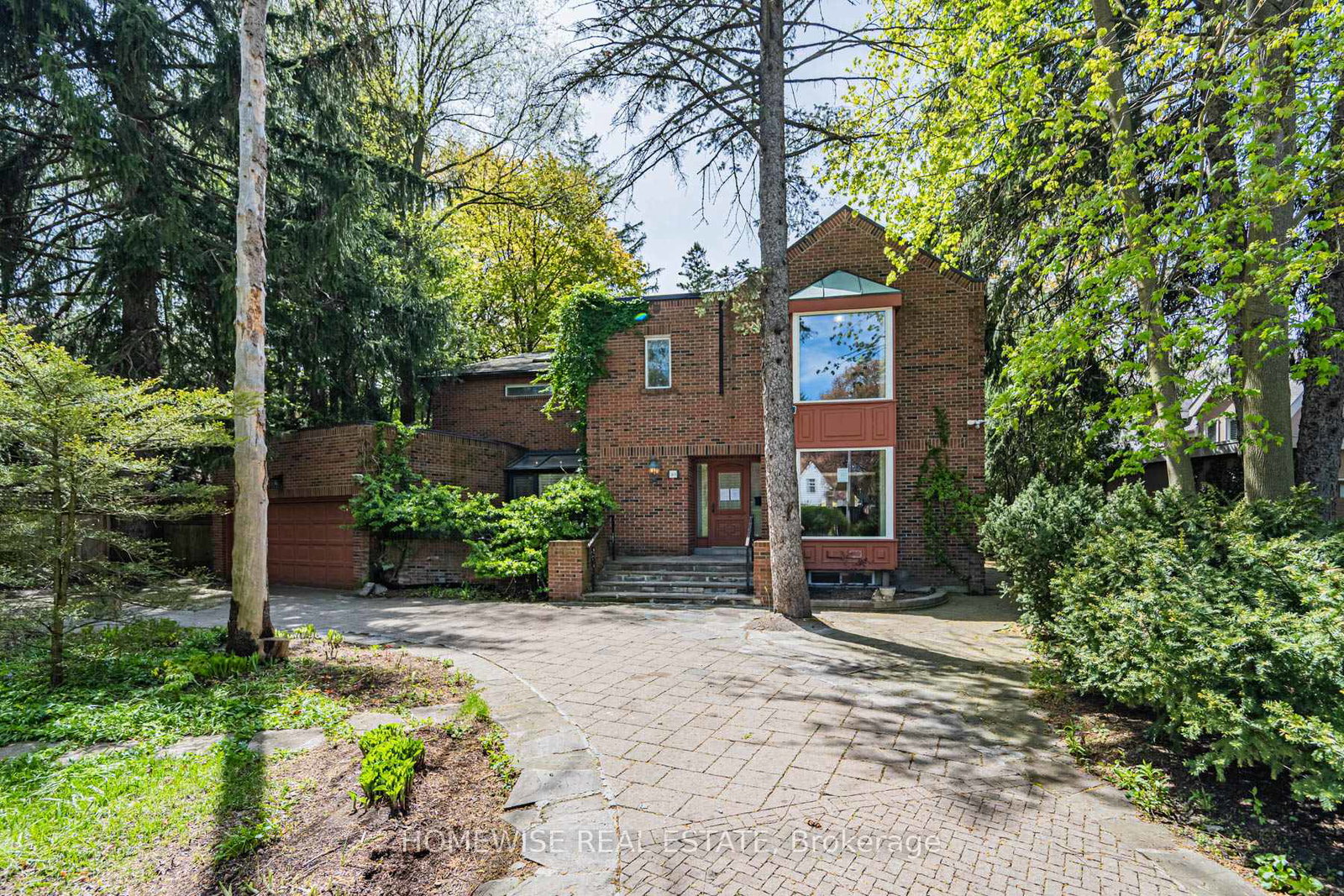 40-donino-avenue-north-york-ontario-c13143266