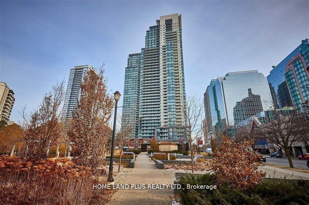 5168-yonge-street-toronto-ontario-c13143598
