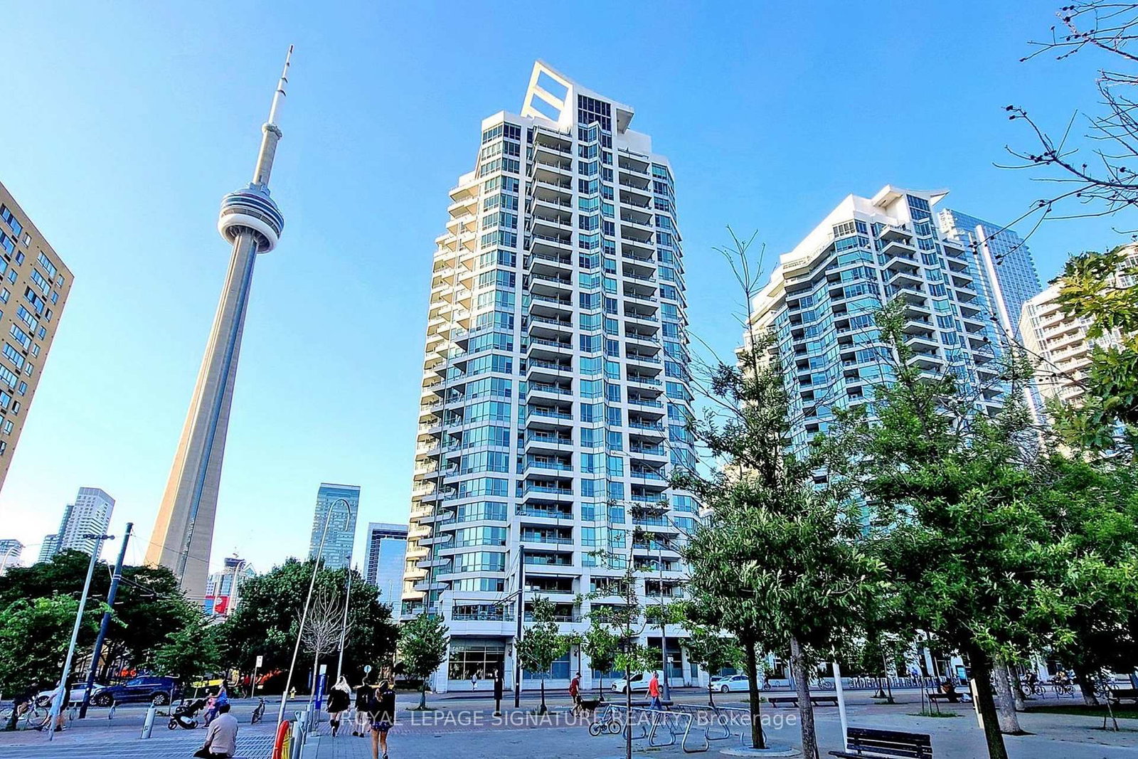 228-queens-quay-w-toronto-ontario-c13143630