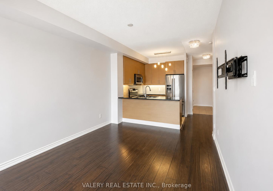 133-wynford-drive-north-york-ontario-c13143734