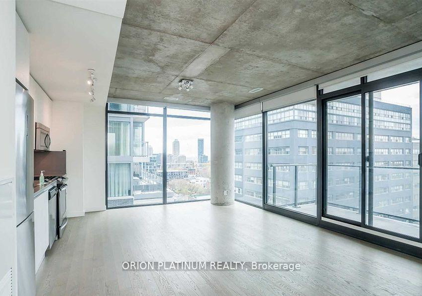 111-bathurst-street-toronto-ontario-c13143772
