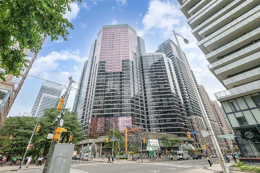 1001-bay-street-toronto-ontario-c13143800