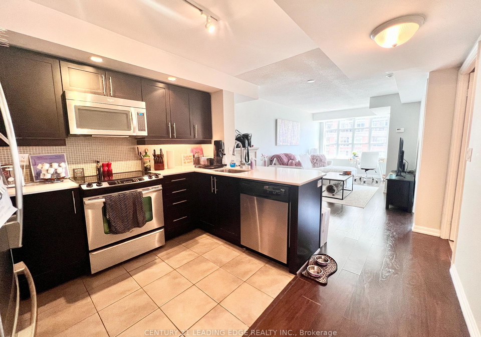 75-east-liberty-street-toronto-ontario-c13143814