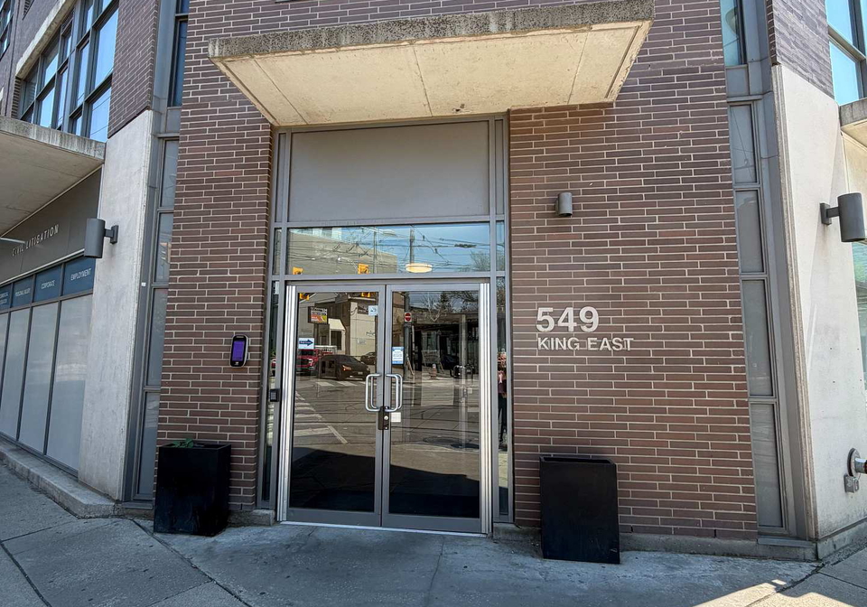 549-king-street-e-toronto-ontario-c13144034