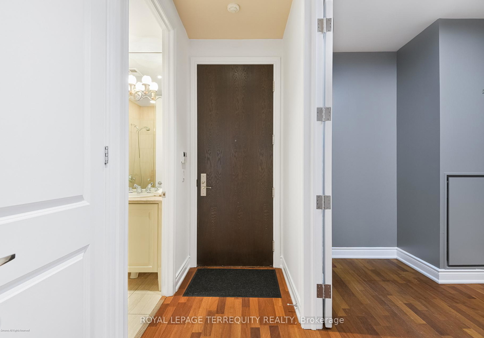 48-st-clair-avenue-w-toronto-ontario-c13144230