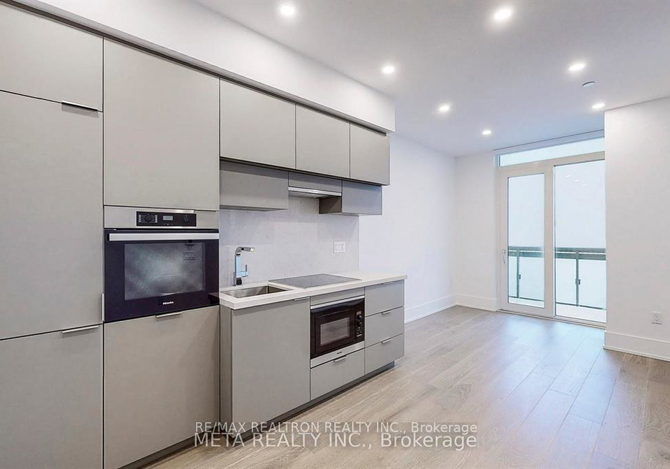 39-roehampton-avenue-toronto-ontario-c13144434