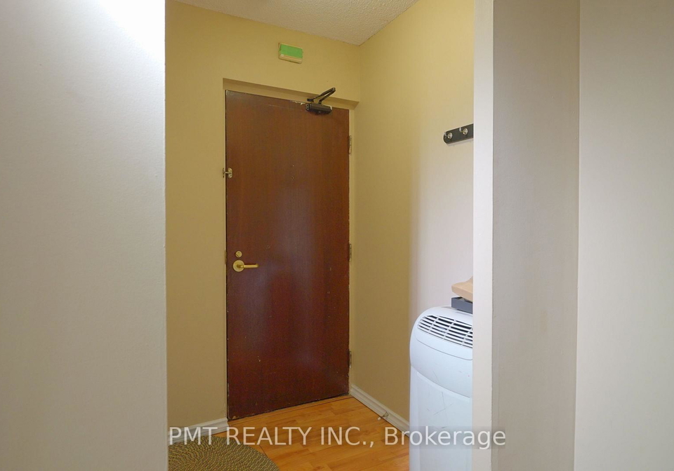 88-charles-street-e-toronto-ontario-c13144614
