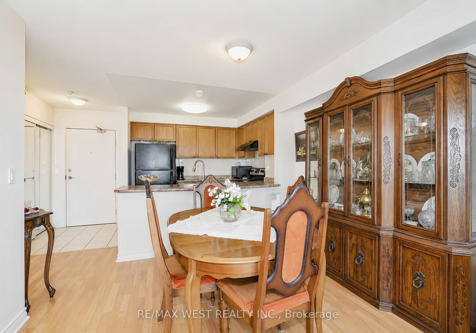 1030-sheppard-avenue-w-toronto-ontario-c13144680