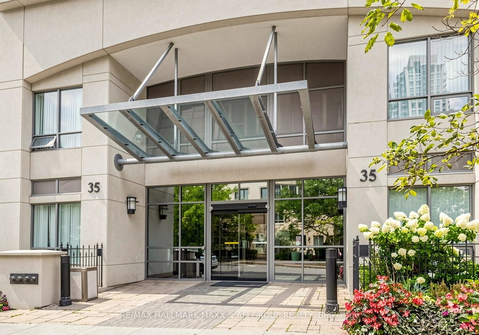 35-hollywood-avenue-north-york-ontario-c13144690