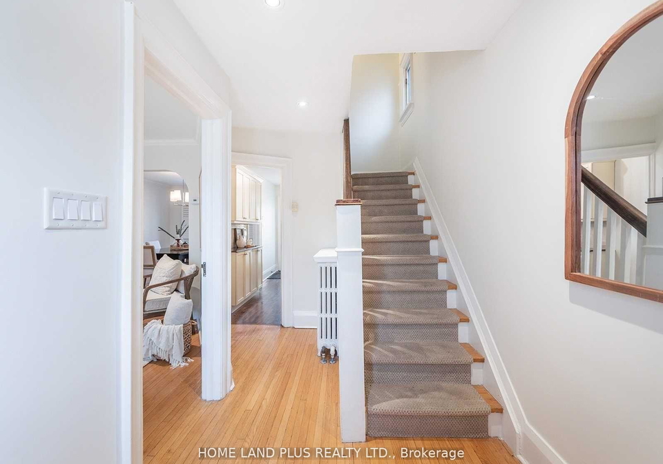 70-mann-avenue-toronto-ontario-c13144918