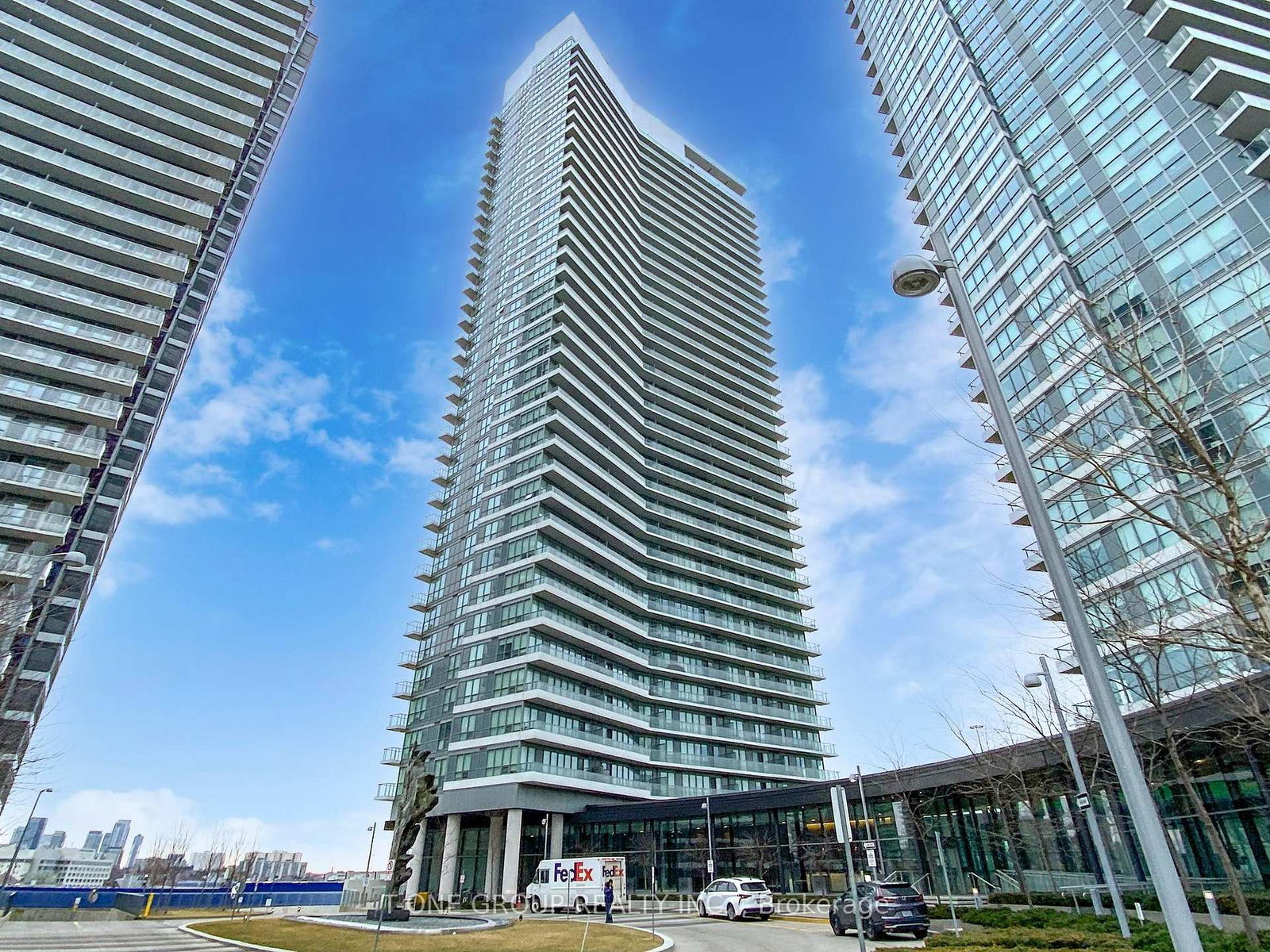 117-mcmahon-drive-north-york-ontario-c13145224