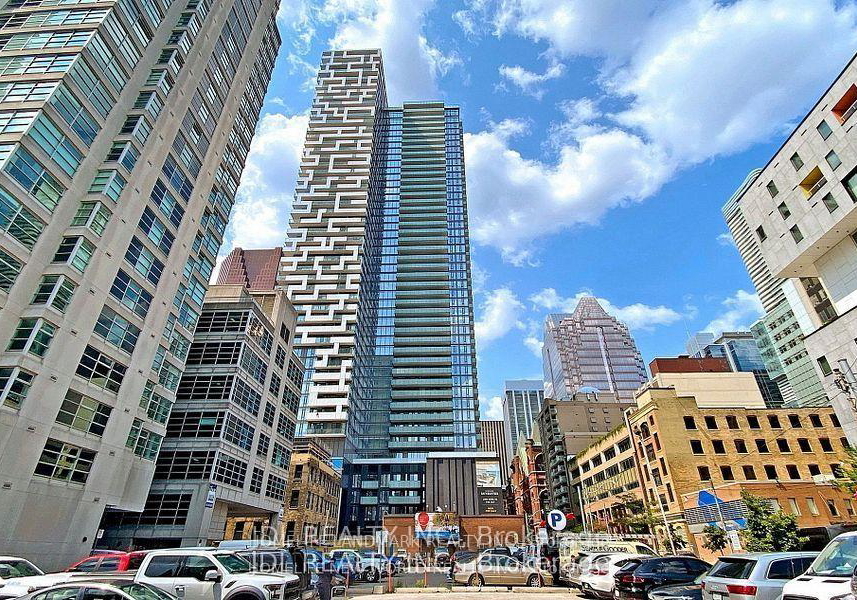 25-richmond-st-street-e-toronto-ontario-c13145324