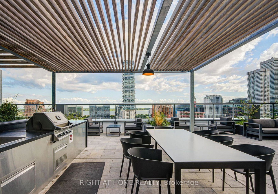 70-princess-street-toronto-ontario-c13145386