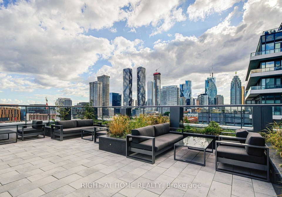 70-princess-street-toronto-ontario-c13145386