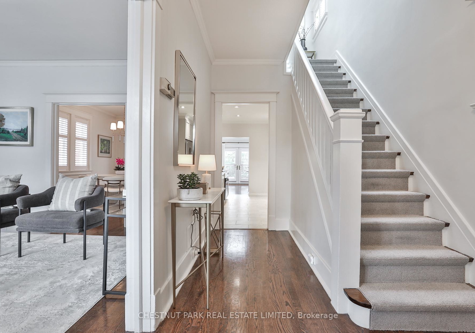 102-snowdon-avenue-toronto-ontario-c13145414